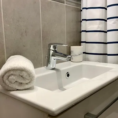 Le Coquet - With Air Conditioning! Apartment