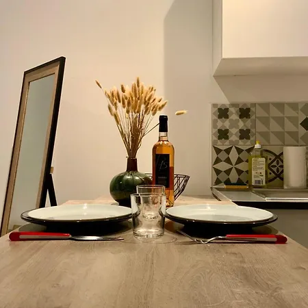 Le Coquet - With Air Conditioning! Apartment *