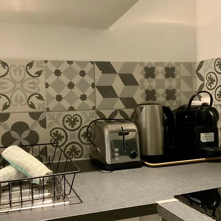 Le Coquet - With Air Conditioning! *